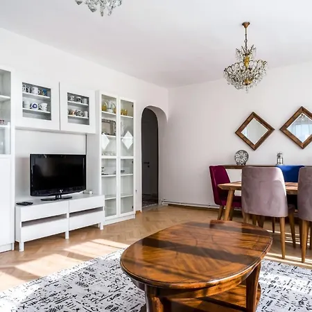 Cozy And Chic Flat Near Istinye Coast In Sariyer * איסטמבול