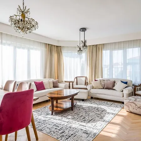 דירה Cozy And Chic Flat Near Istinye Coast In Sariyer איסטמבול